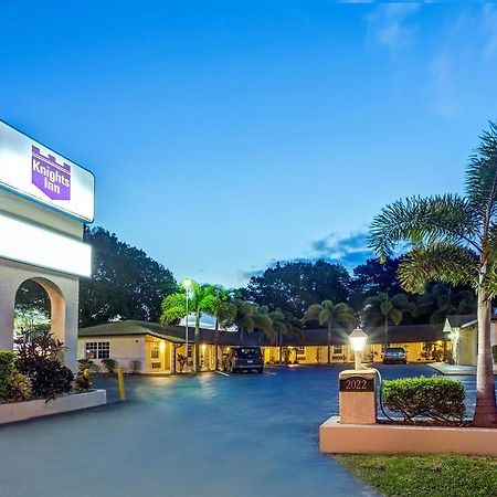 Vero Inn เวโรบีช ภายนอก รูปภาพ